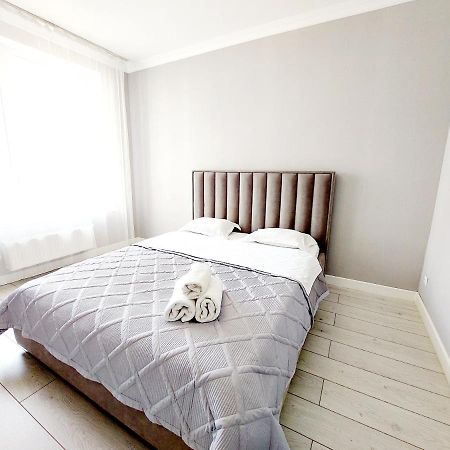 Апартаменты В Жк Only Sun Astana Eksteriør billede